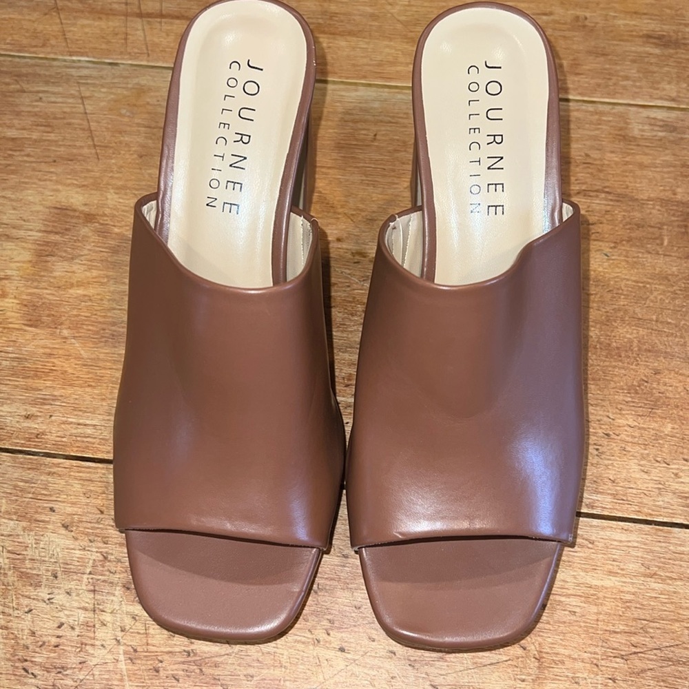 Journee Collection Women’s Ezzlyn Block Heeled Sandals in Brown